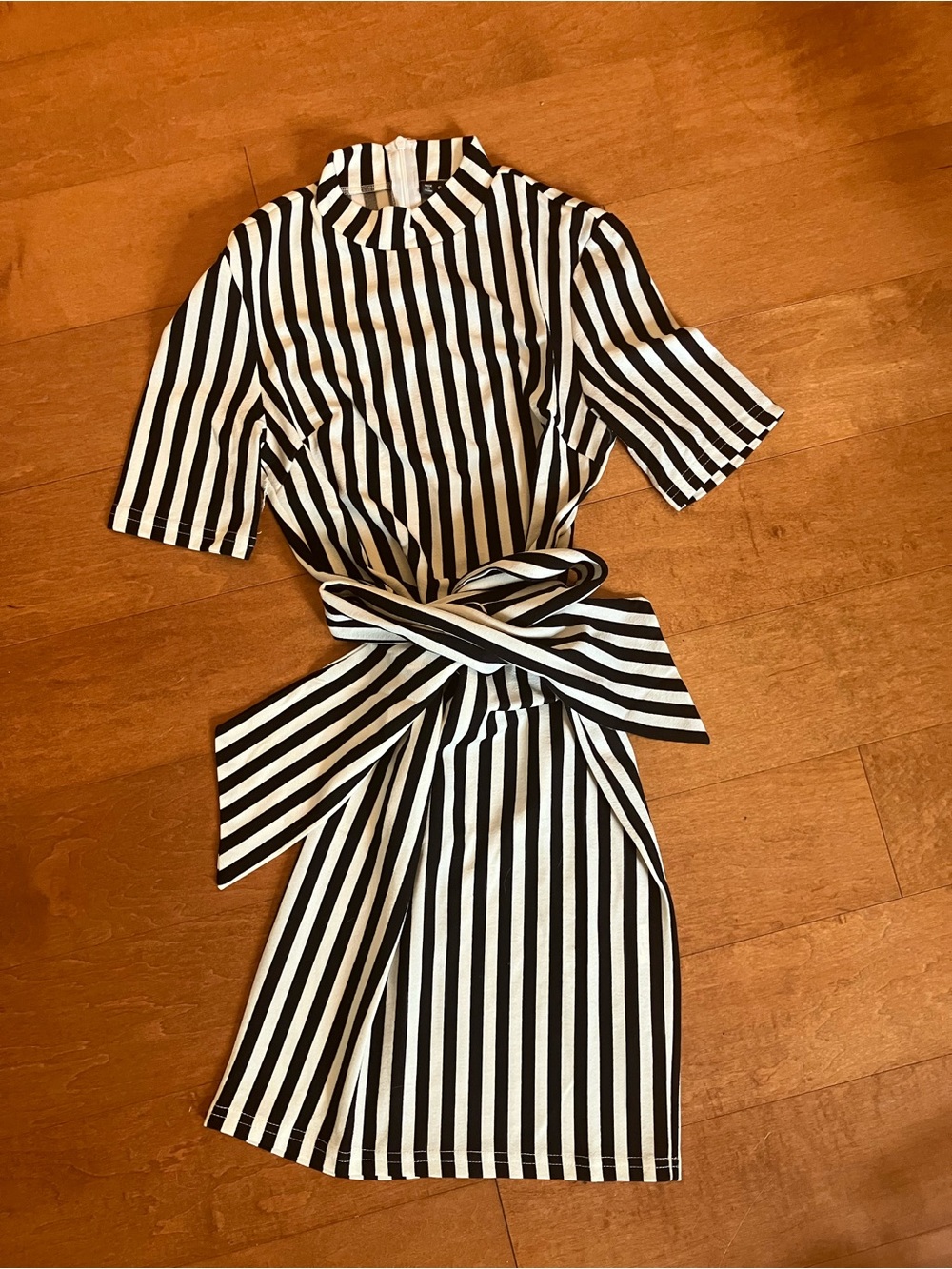 White and Black Striped Dress, Mod Dress, SMALL or XS AVAILABLE - NEW